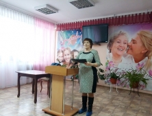 В ЛОГБУ «Выборгский КЦСОН» прошел семинар по обучению финансовой грамотности населения