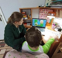 Учитель-дефектолог использует на занятиях технологию интерактивного развития «Мерсибо Плюс»